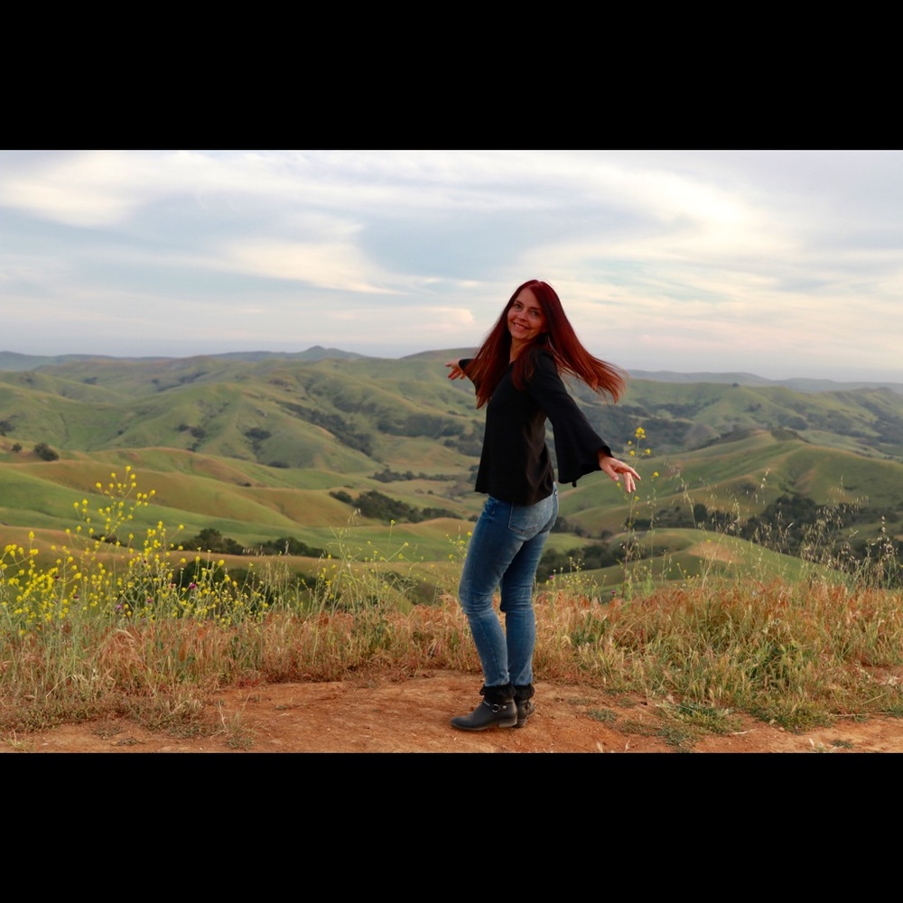 Meet your Posher, Scarlet